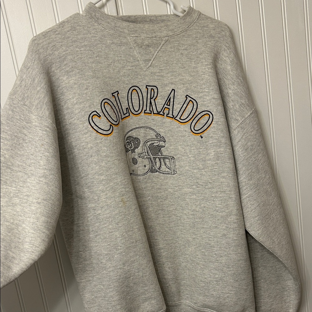 Men’s CU embroidered sweatshirt